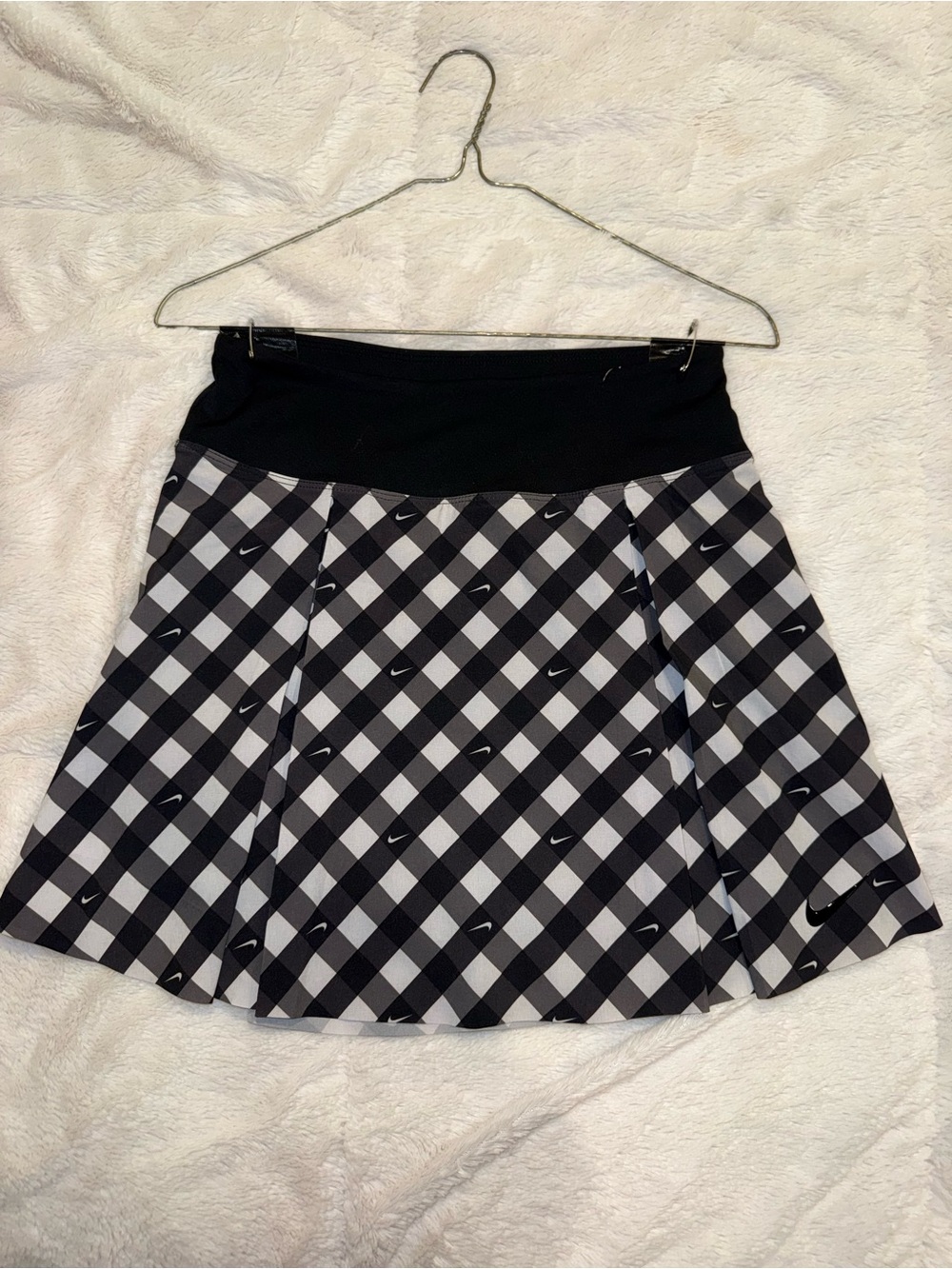 Nike Black & White Checkered golf/tennis Skirt - Picture 1 of 3